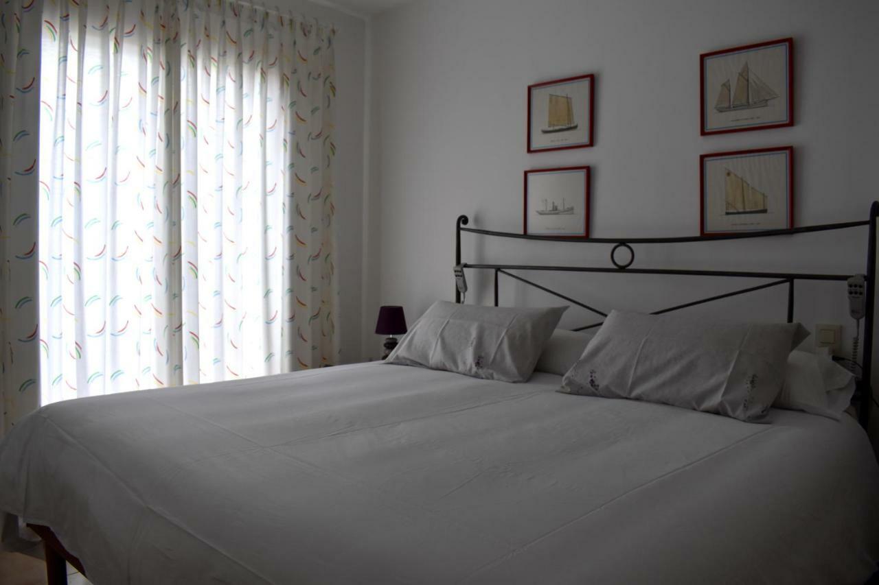Magnolia, Habitacion Matrimonial Con Bano Uso Privado, En Casa Compartida Apartment Palafrugell Exterior photo